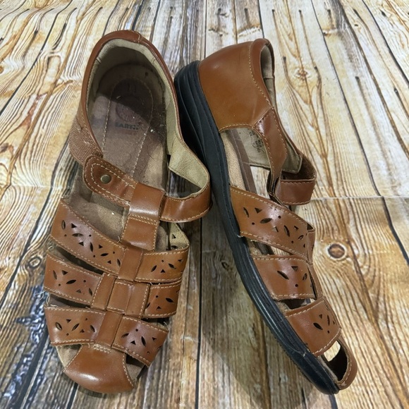 Earth Spirit Gelron 2000 Tan Fisherman Sandals Women’s Size 11 - Picture 1 of 3